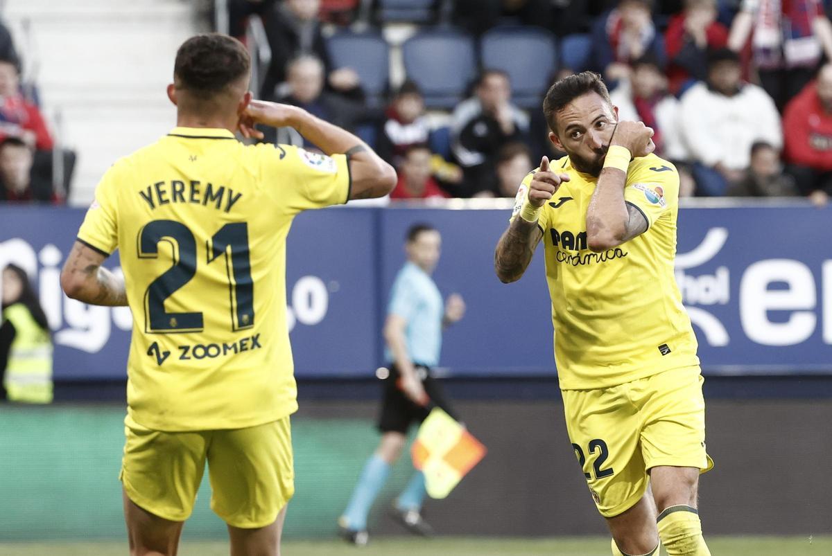 Morales anotó su primer doblete en Liga con el Villarreal ante el Osasuna.