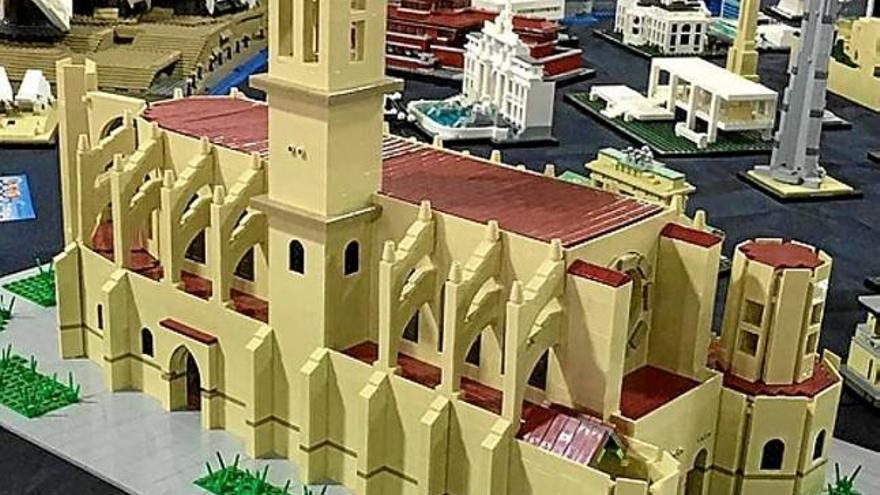 Una versió en Lego de la Seu de Manresa n&#039;ofereix una nova perspectiva