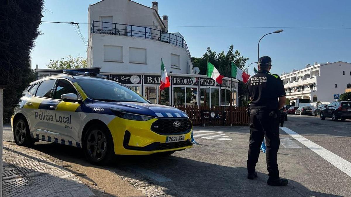 Un control de la Policia Local de Llançà, en una foto d'arxiu.