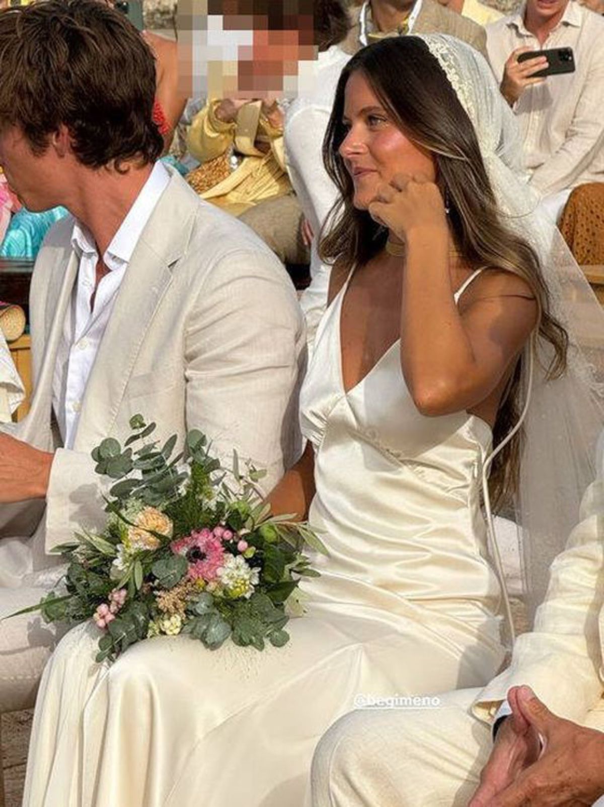 El vestido de novia para el gran día (y tercero de boda) de Bea Gimeno