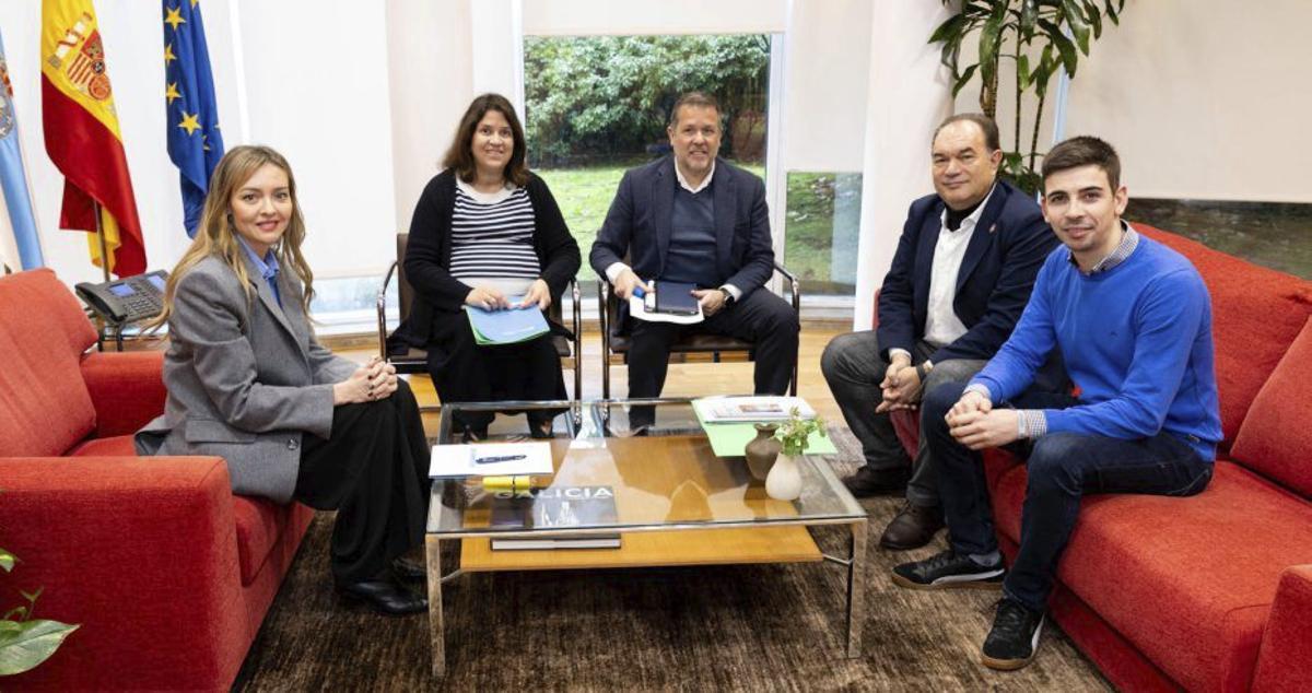 Crespo acudió a la reunión acompañado de Souto.