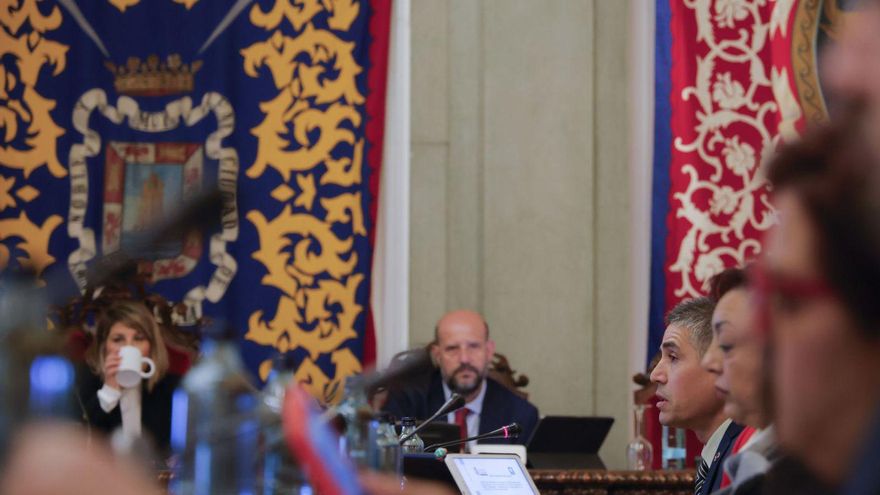 La confrontación de Gobierno y oposición rige el debate del último pleno de Cartagena del año