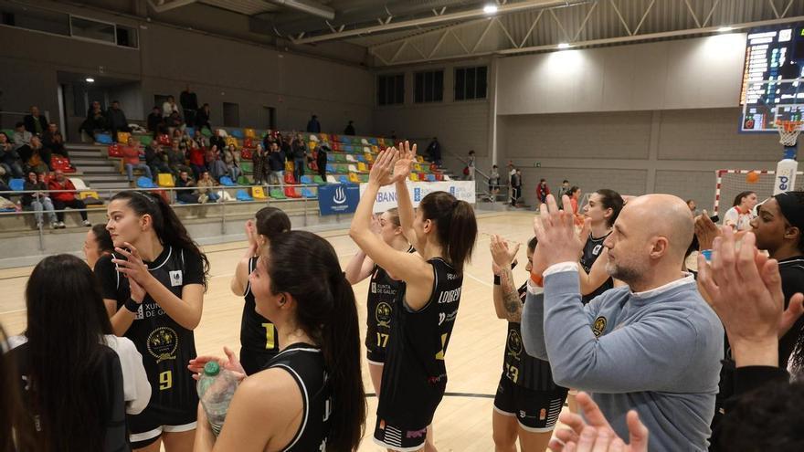 El Mariscos Antón Cortegada firma el billete para el play off de ascenso