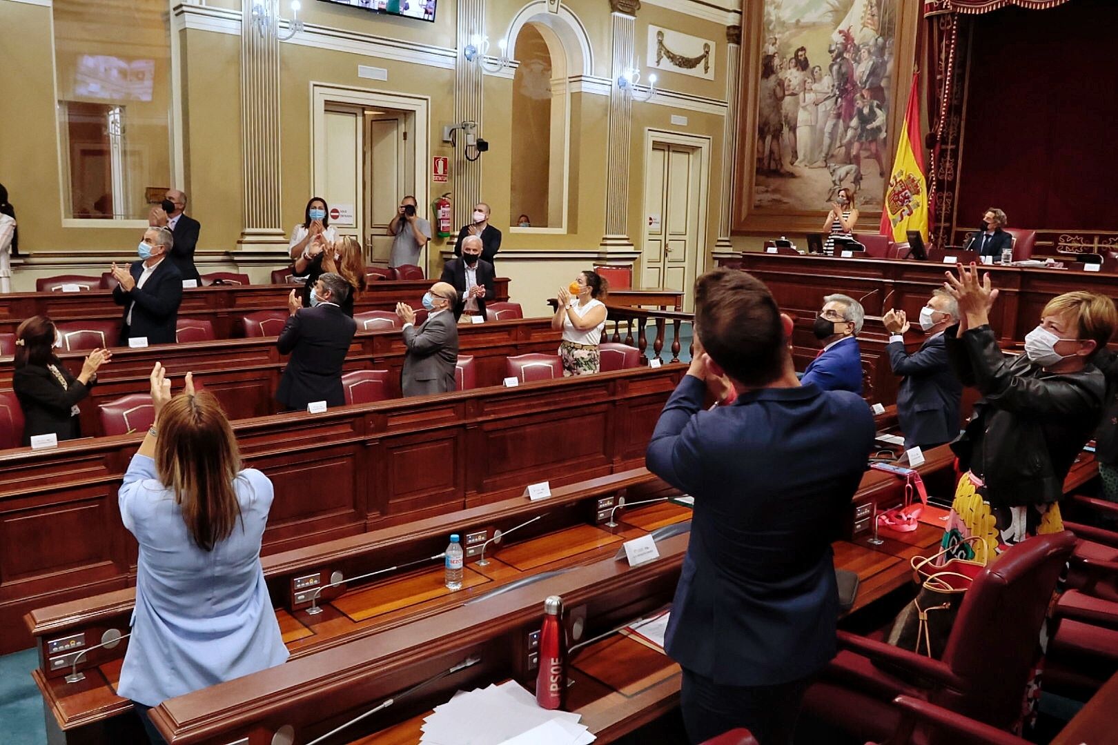 El Parlamento de Canarias aprueba la Ley Trans