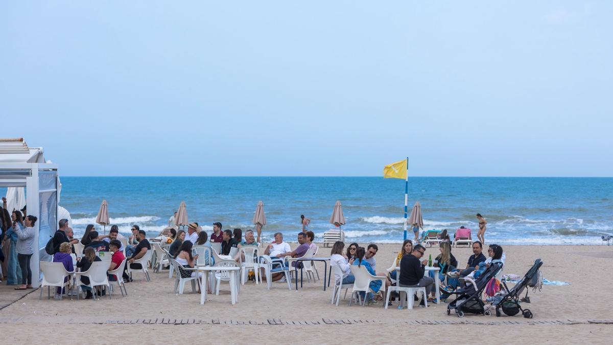 Un chiringuito de Gandia, en una imagen de archivo.