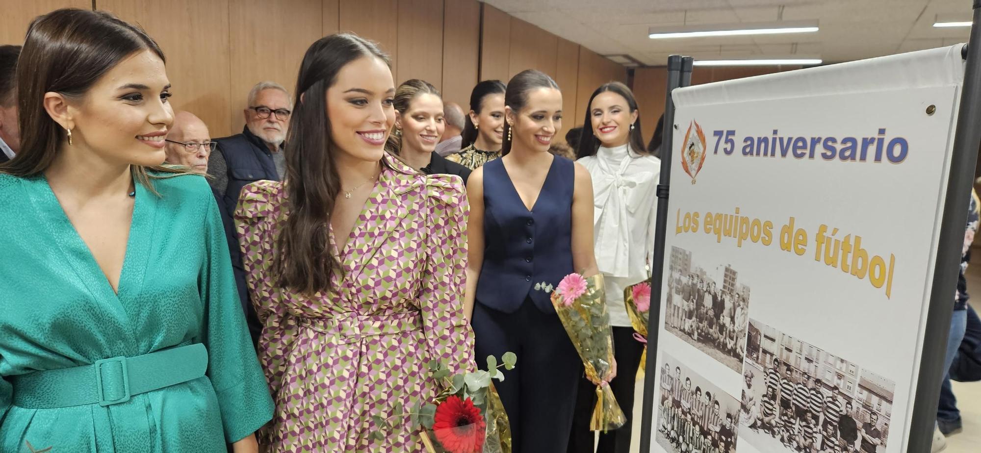 La fiesta del 75 aniversrio de Cuba-Literato Azorín