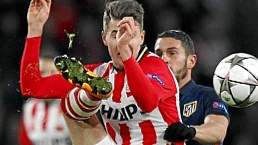 L&#039;Atlètic no remata un PSV que va estar prop de mitja hora amb deu