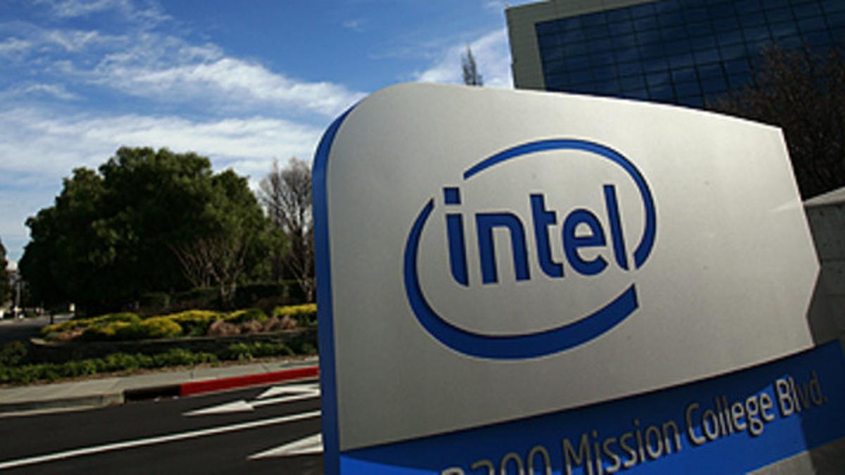 Entrada de Intel Corporation, en Santa Clara