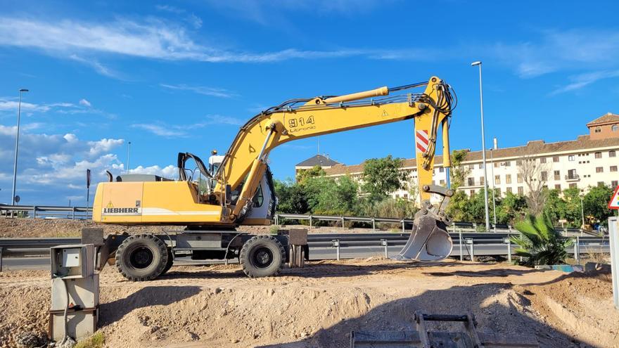 En marcha las obras de la nueva pasarela ciclopeatonal que atravesará la V-21 en Port Saplaya