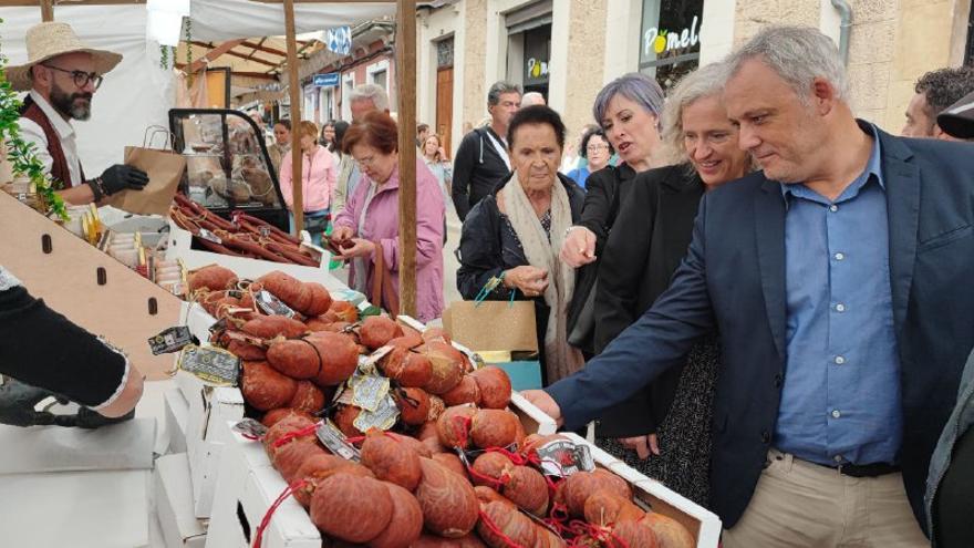 Dijous Bo 2022: El conseller Alzamora anima a consumir producto local para contener la inflación