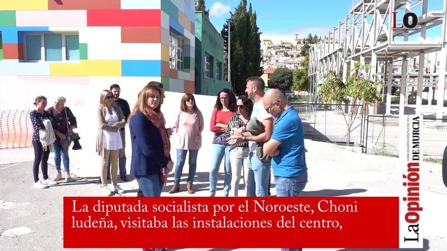 Choni Ludeña visita el colegio Conde Campillo