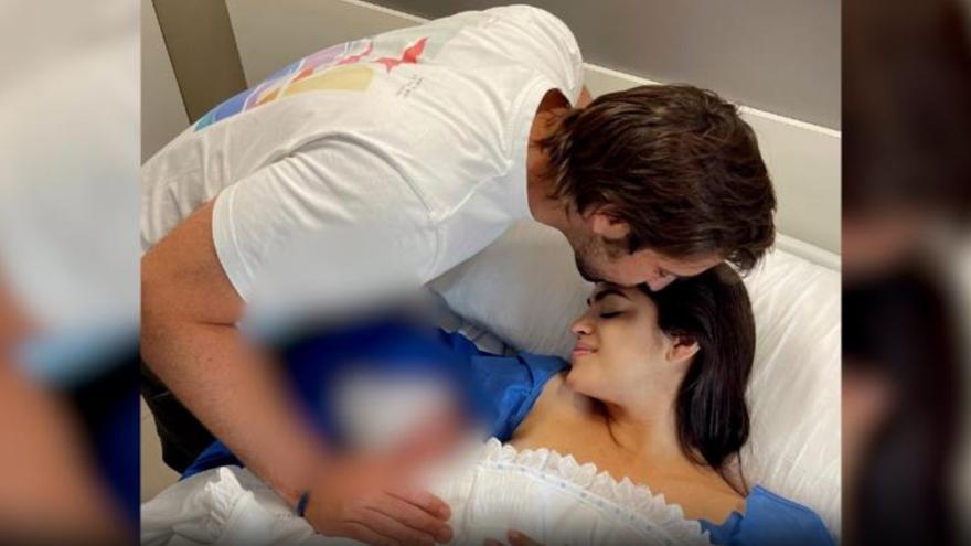 Marta Lozano da a luz a su primer hijo junto a Lorenzo Remohi