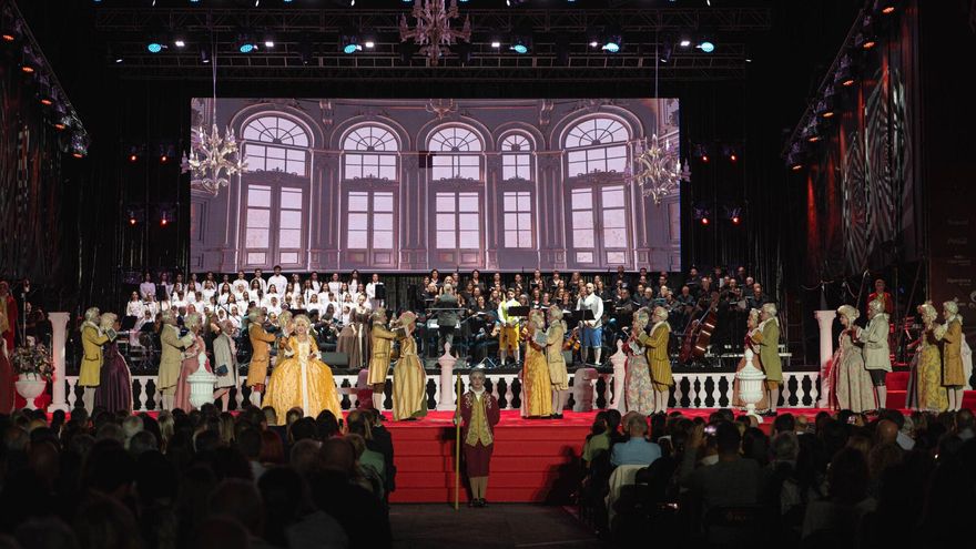 Fiestas lustrales La Palma: viaje siglo XVIII al paso del minué