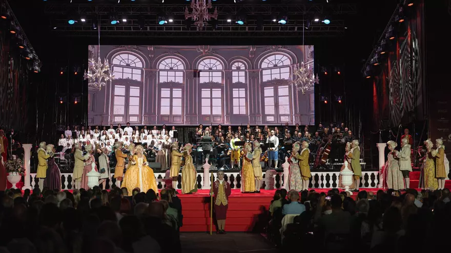 Fiestas lustrales La Palma: viaje siglo XVIII al paso del minué