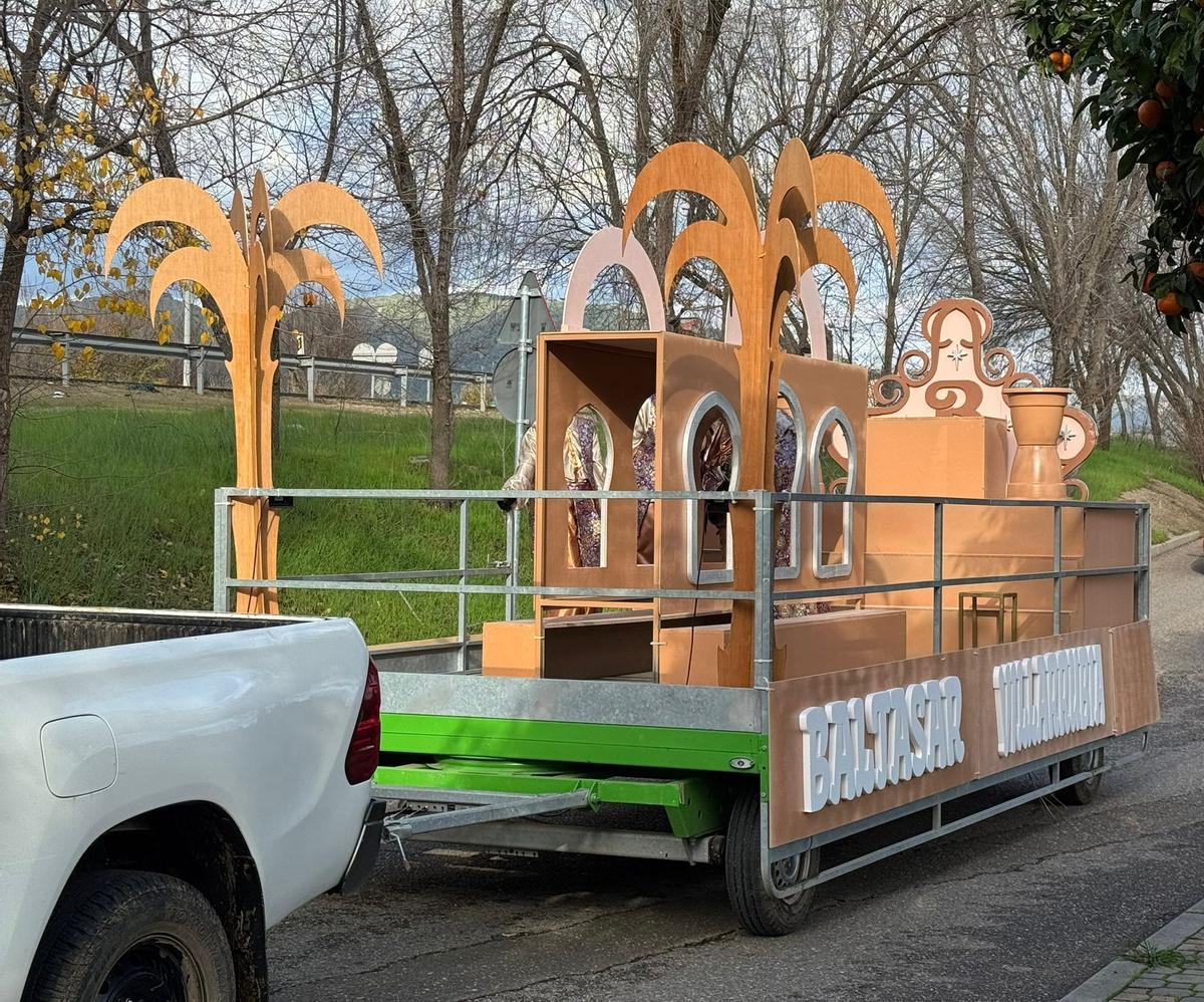 Carroza de Reyes Magos en la barriada periférica de Villarrubia, en Córdoba.