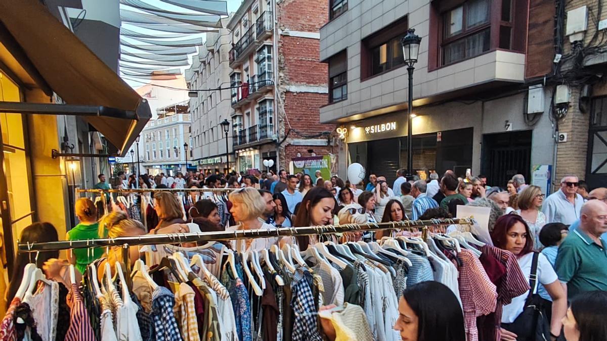 Noche Mágica de Lucena con más de 200 establecimientos participantes, promociones y descuentos.