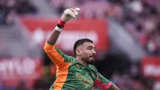 Gazzaniga se hace gigante