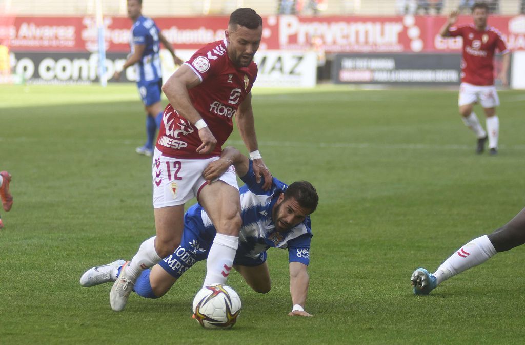 La victoria del Real Murcia frente al Águilas, en imágenes