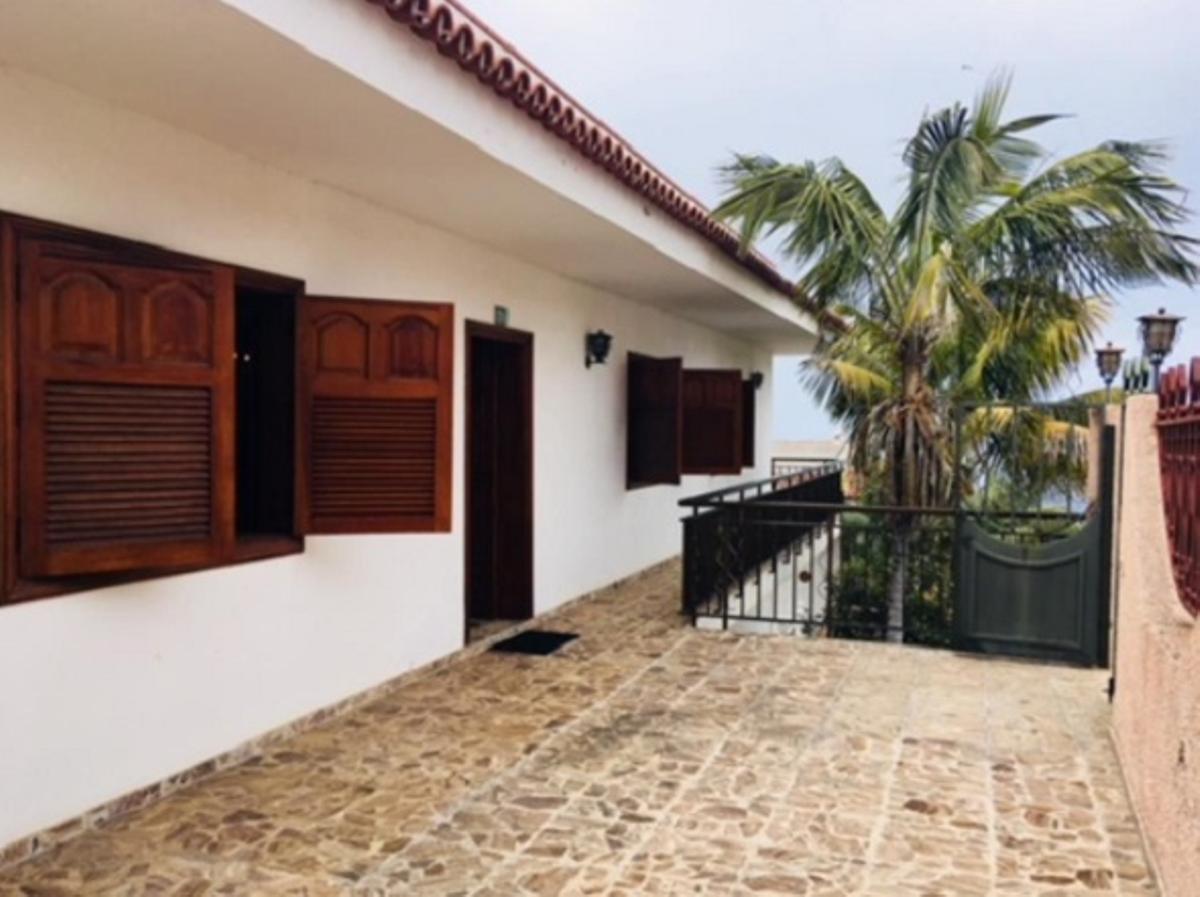 Casas en venta en Icod de los los Vinos.
