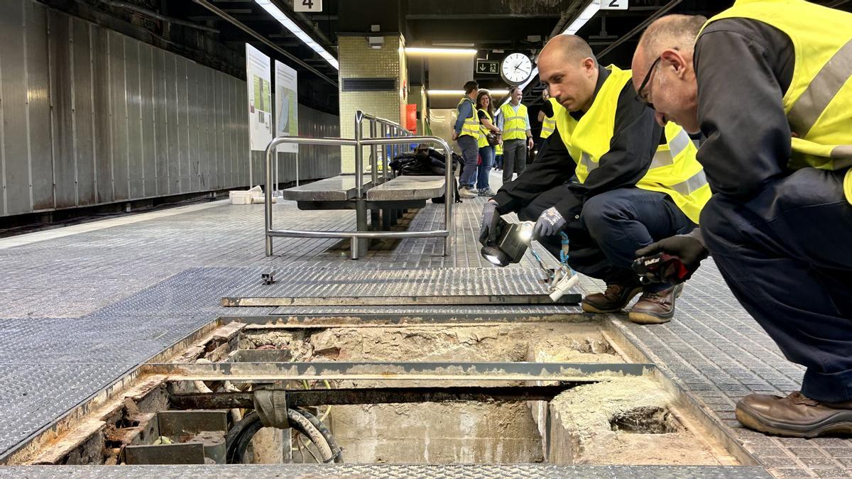 Uno de los depósitos de agua con bombas para achicar en el caso de que sea menester