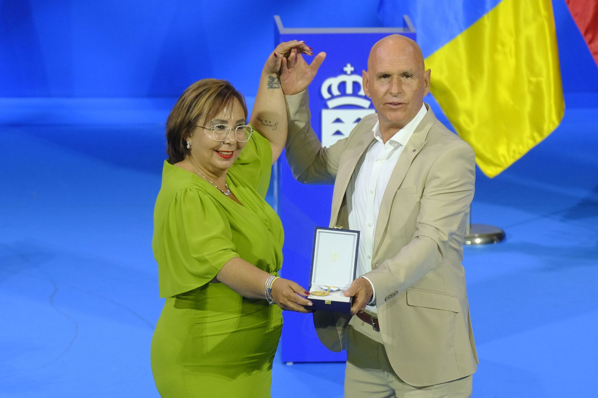 Acto Día de Canarias en el Alfredo Kraus