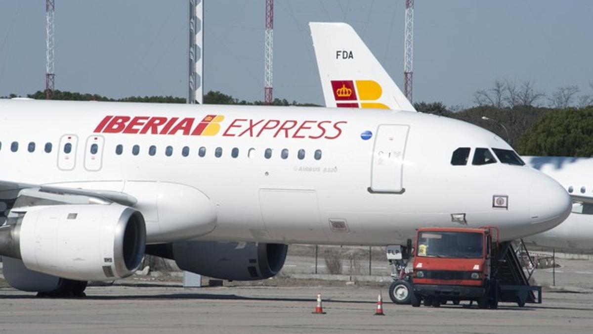 Avión de la nueva compañía 'low cost' Iberia Express