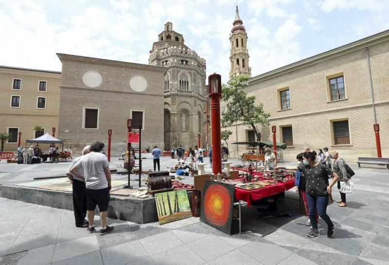 Reapertura de los rastrillos de antigüedades de la plaza de San Francisco y plaza de San Bruno