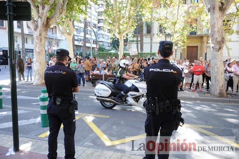 Protesta ante la Delegación del Gobierno por el So