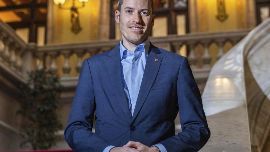 Juan Fernández es perfila com a secretari general del PP català