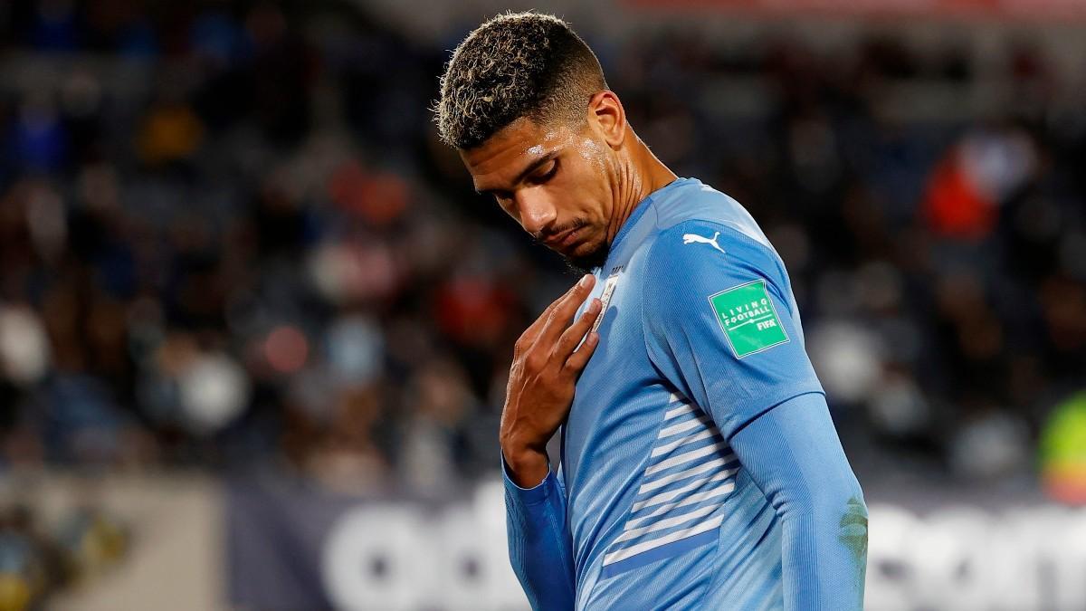 Ronald Araujo con la camiseta de Uruguay
