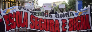 Las familias del Aneja de Prácticas vuelven a la calle ante la falta de soluciones