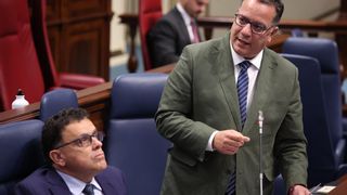 Educación ultima un plan plurianual para reducir las ratios en las aulas canarias