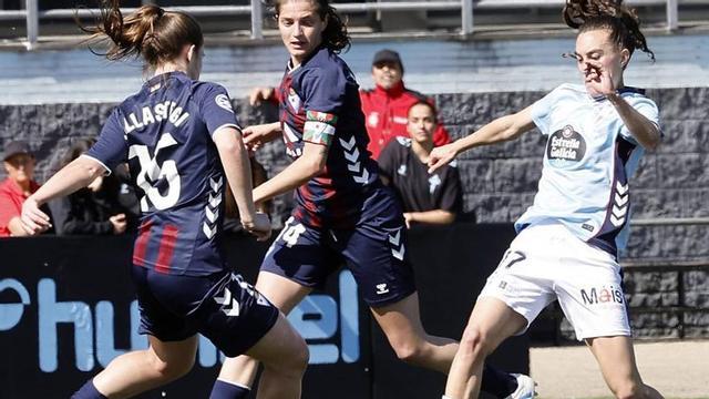 Imagen del partido de hace una semana con el Eibar B. | MARTA G.BREA