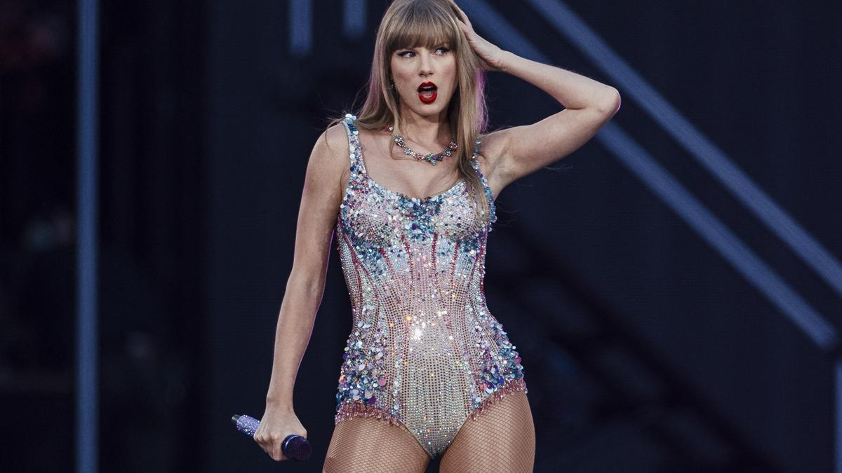 Taylor Swift durante el concierto en Lisboa de su gira mundial 'The Eras Tour', este 24 de mayo.