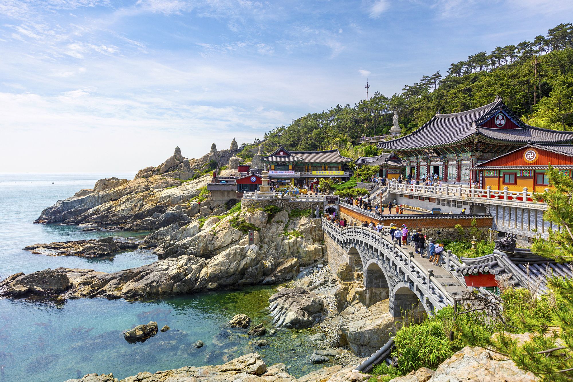 El viaje perfecto para descubrir Corea del Sur más allá de Seúl: templos, ciudades históricas y montañas sagradas en 13 días
