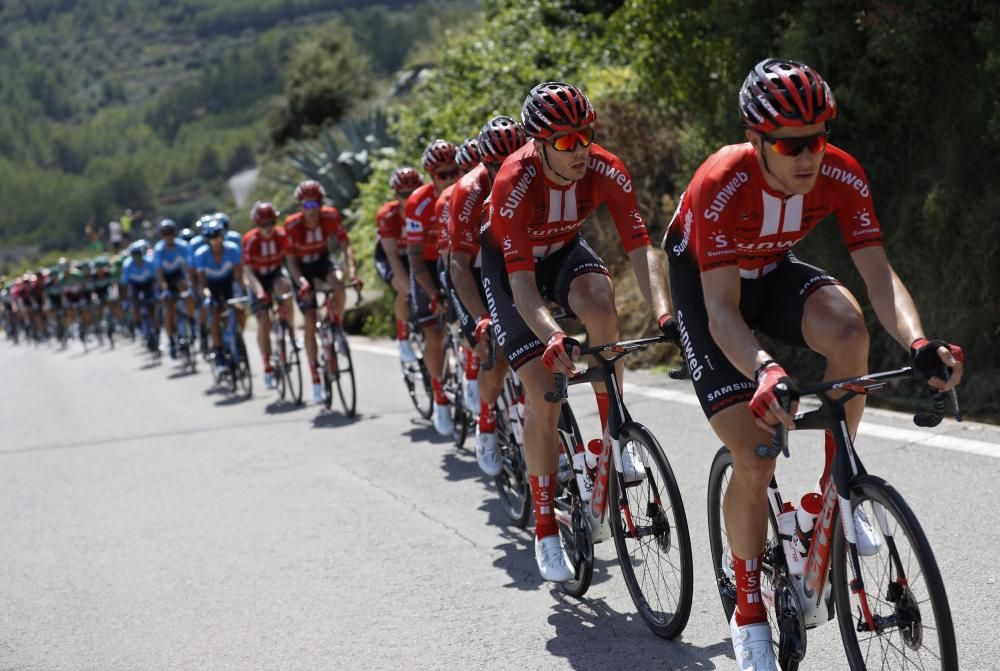 Ángel Madrazo gana la quinta etapa de la Vuelta.