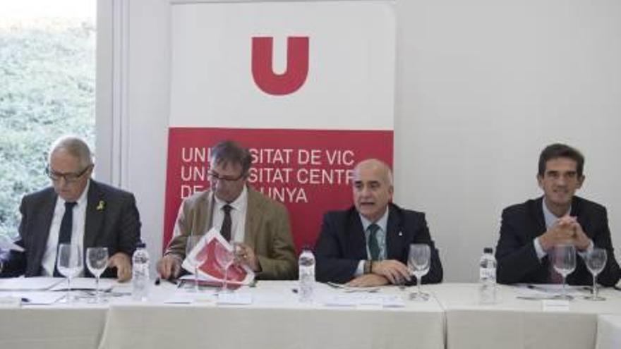 Turró, Masnou, Martínez i Guanyabens, ahir a la Clínica Universitària