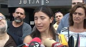 La portaveu de Sabadell Lliure de Corrupció, Mariona Bracons, aquest matí al sortir del jutjat.