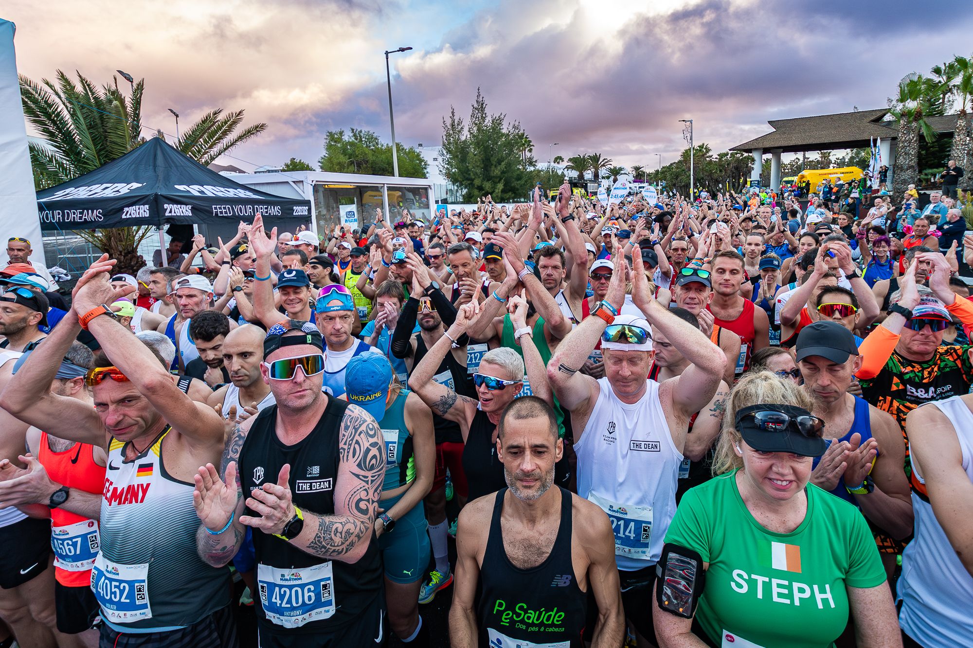 Manuel Lorenzo y Sigrun Gjølberg ganan la XXI Font Vella Lanzarote International Marathon