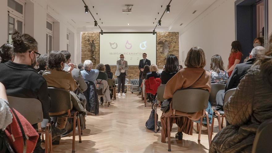 &quot;La Iberoamericana&quot; de Toro, escaparate del arte femenino contemporáneo