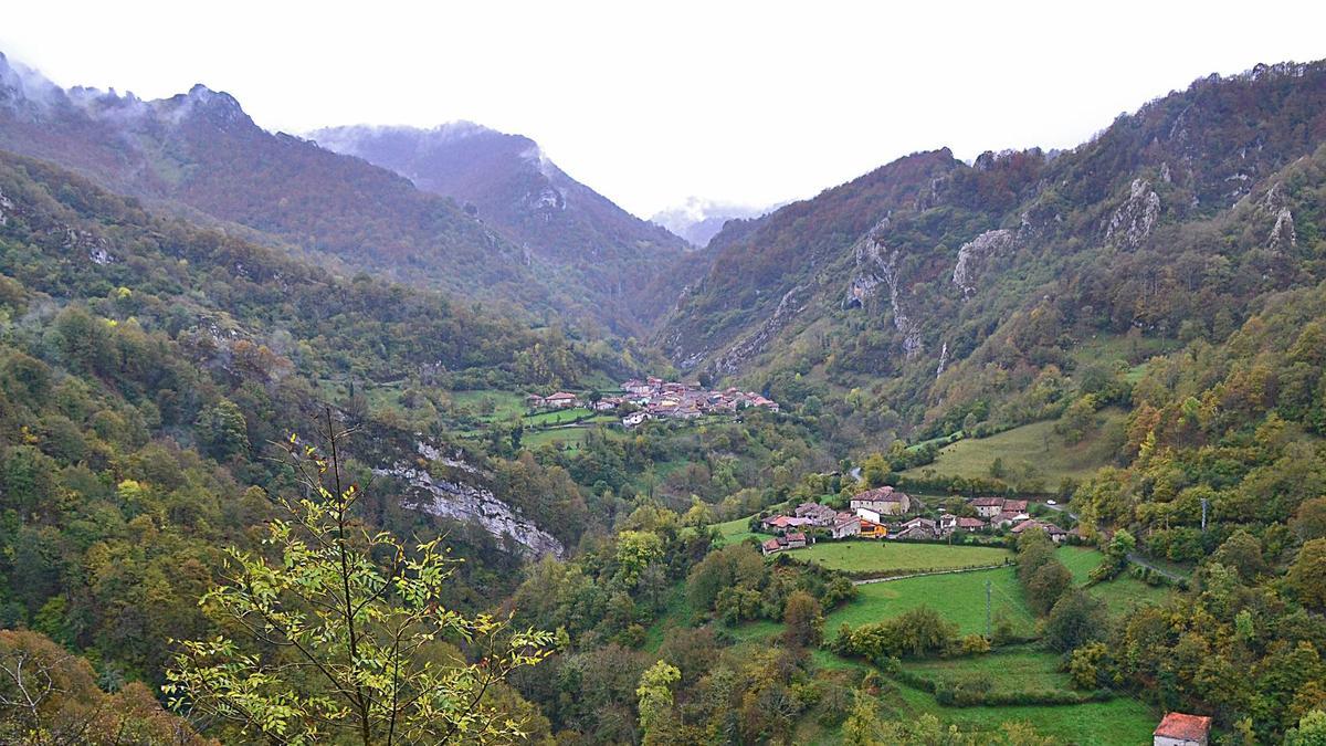 Vista general de Sobrefoz, en Ponga.