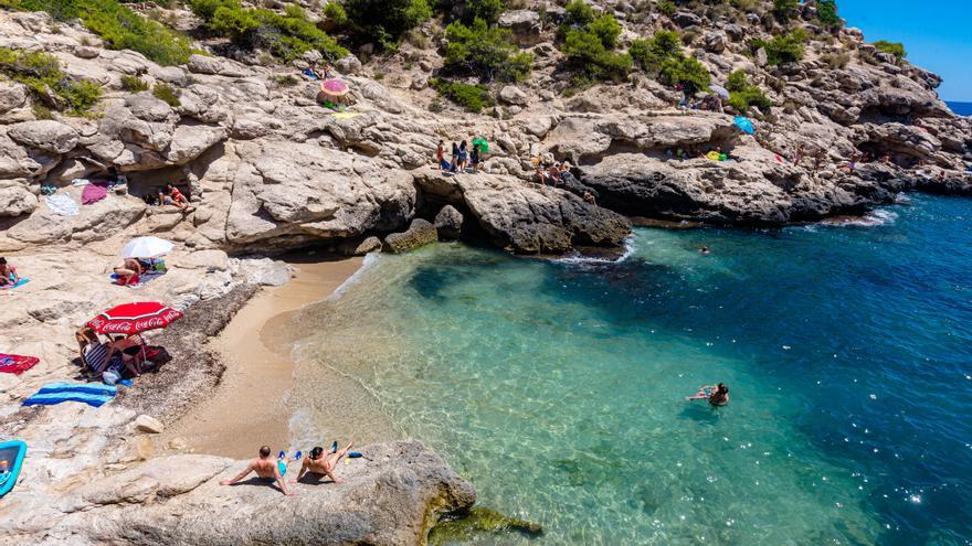 Las mejores playas y calas nudistas de la provincia de Alicante