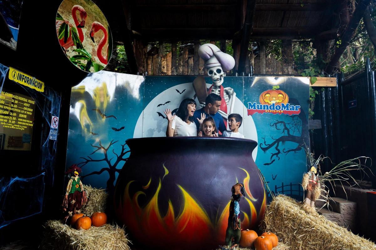 El complejo cambia por completo su decoración y recrea un ambiente muy propio de esta temporada