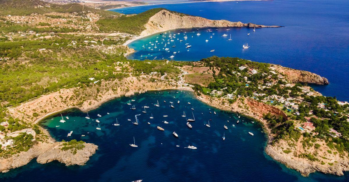 Cala Jondal.