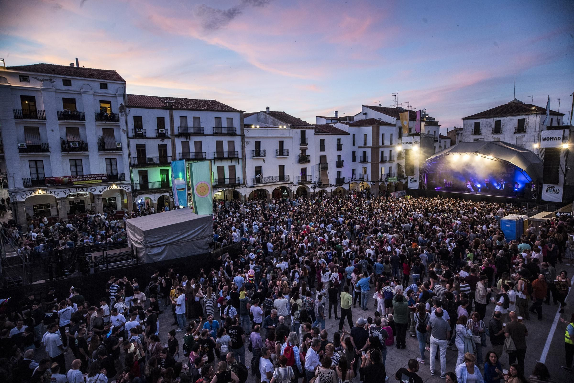 Vive el primer concierto de Womad en Cáceres