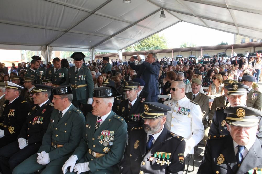 Actos del Día de la Hispanidad en la comandancia de la Guardia Civil de Gijón