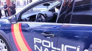 La Policía Nacional alerta a las personas mayores sobre el peligroso timo del botón rojo
