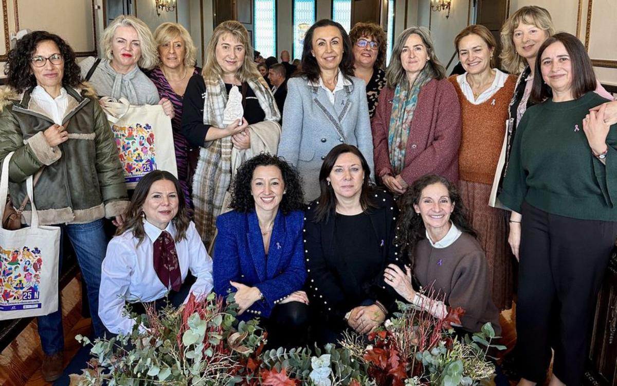 Acto en el Concello de Marín. |  FdV