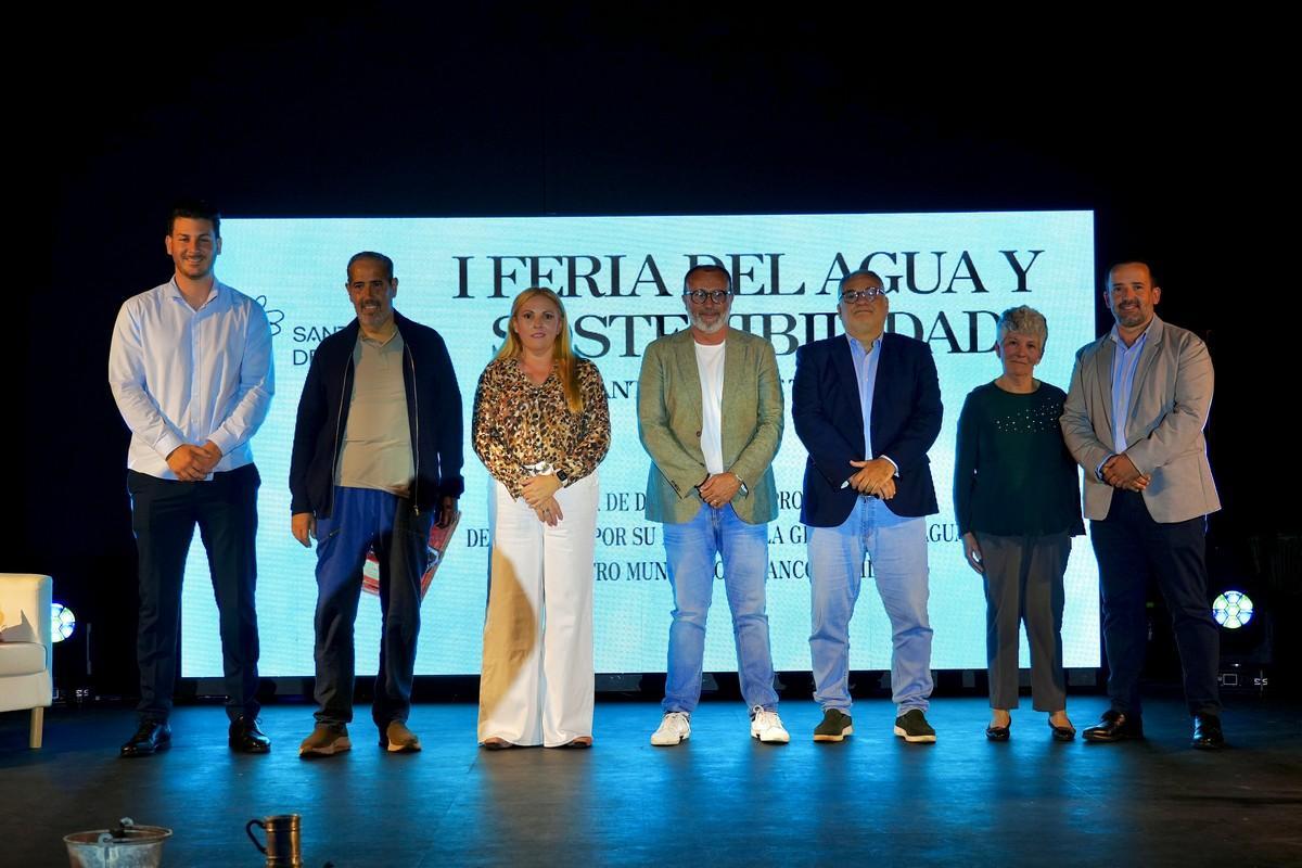 Distinciones a profesionales destacados por su labor en la gestión del agua de Santa Lucía Distinciones a profesionales destacados por su labor en la gestión del agua de Santa Lucía