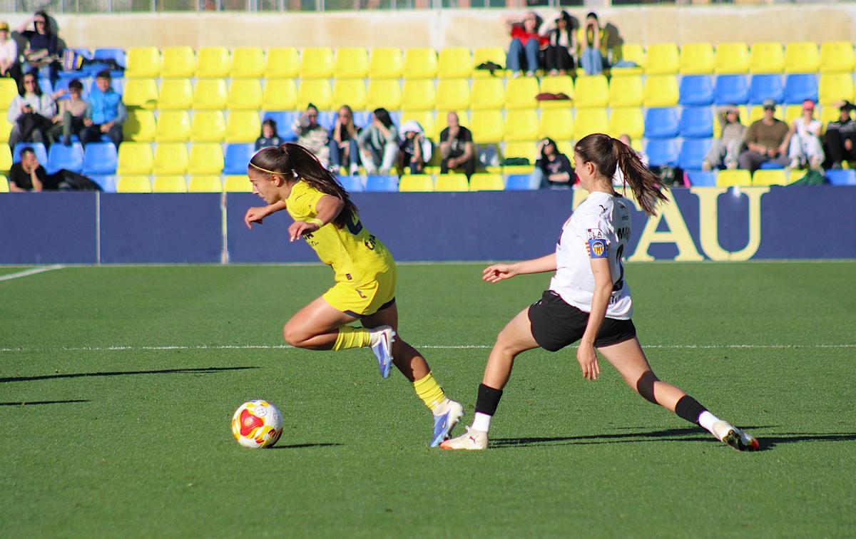 La primera parte estuvo totalmente controalada por un Villarreal muy superior.